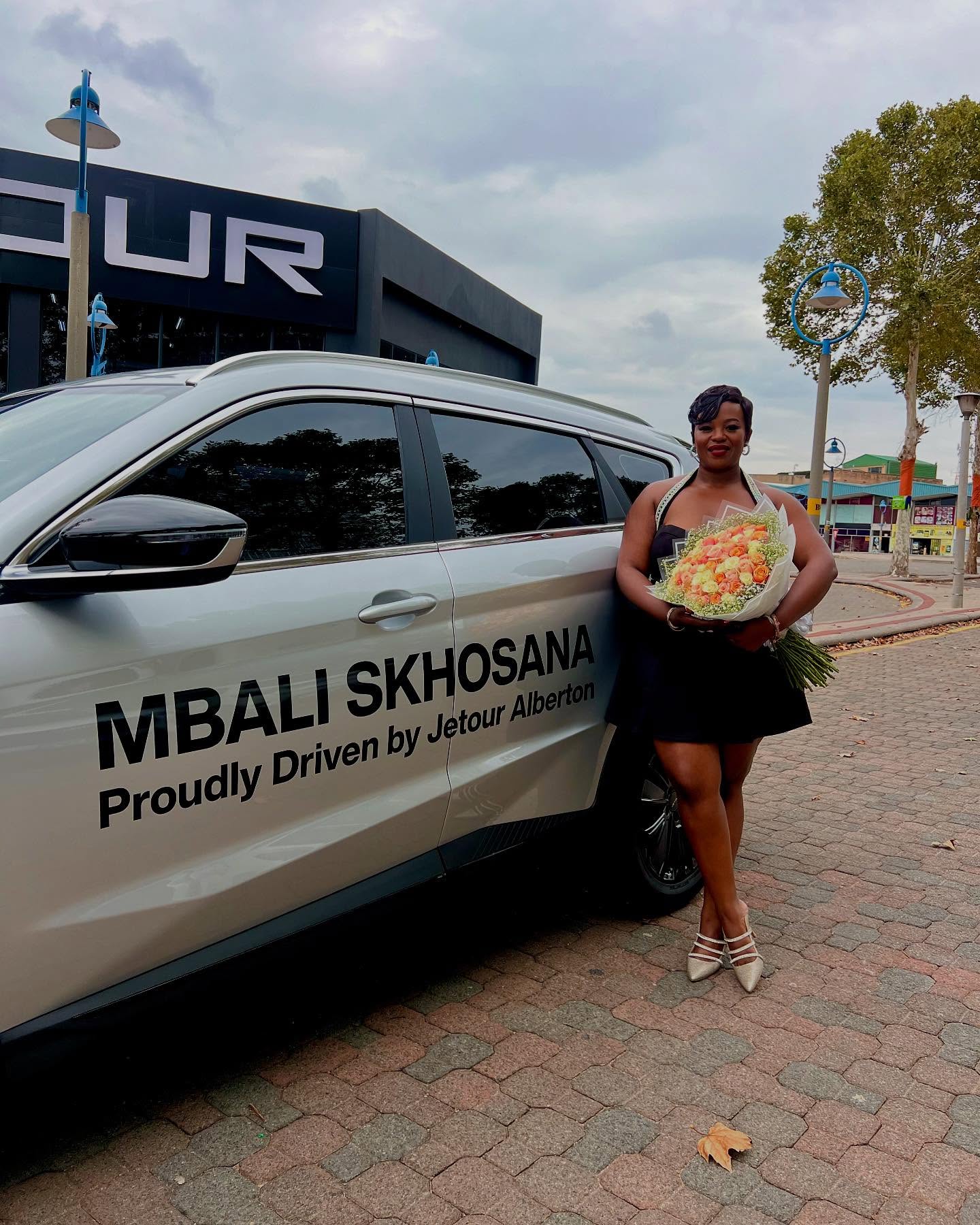 Mbali Skhosana Brings Her Glow to the Jetour X70 Plus Midnight Edition
